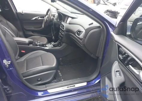 2019 Infiniti Qx30 Luxe z USA, uszkodzony, nr VIN SJKCH5CP5KA010934